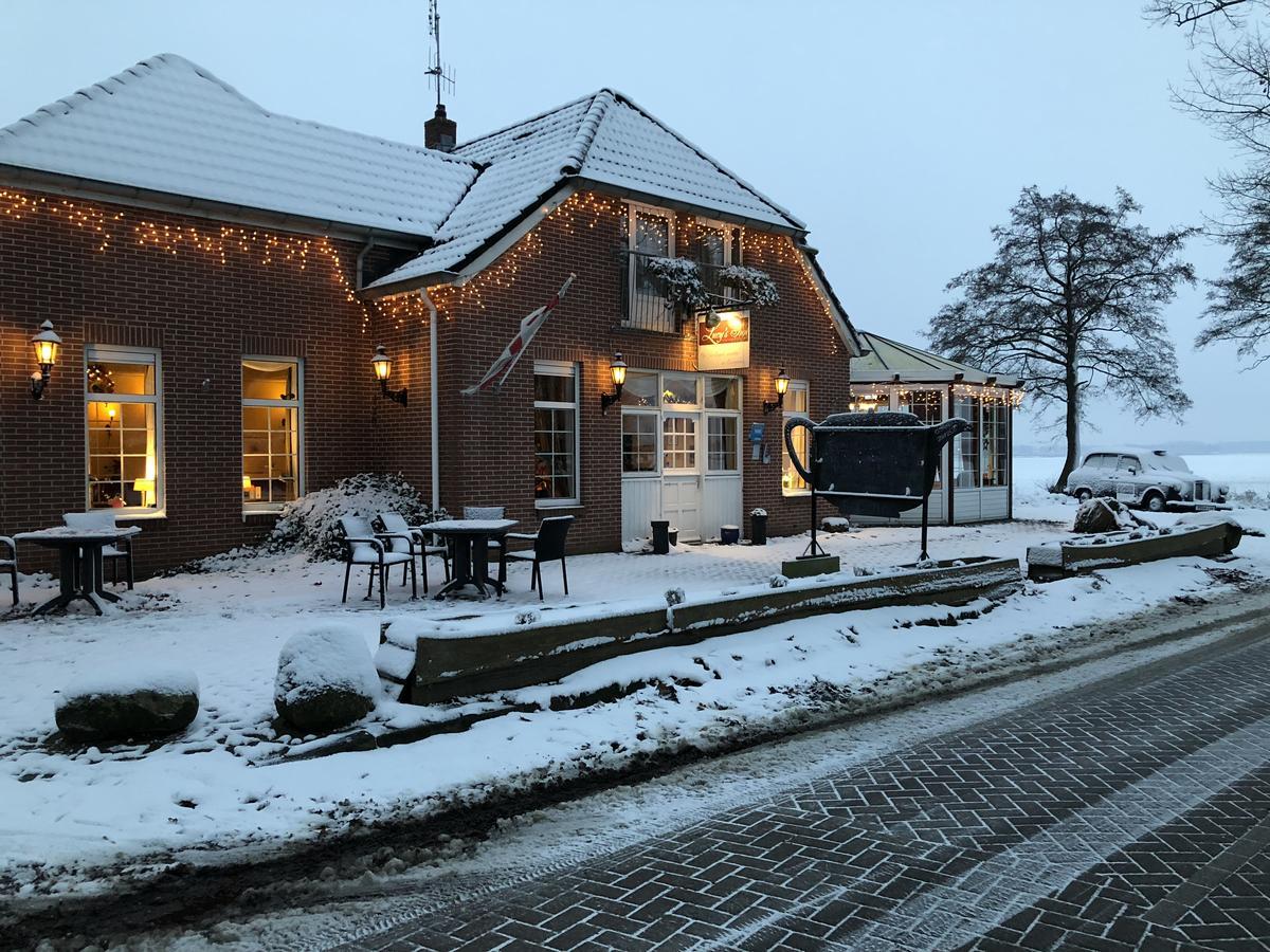 Lucy'S Inn Eesergroen Dış mekan fotoğraf